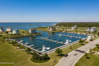 647 Cannonsgate Drive, Newport, NC 28570 – photo 14: Marina