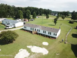 945 Katherines Place, Greenville, NC 27834 – photo 6: 2