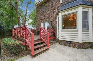2108 Burnside Drive NW, Wilson, NC 27896 — 3-bedroom home in Woodridge, Wilson, NC, photo 8 of 42: 08-2108 Burnside Dr NW-8
