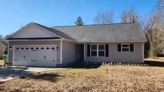 515 Hollywood Boulevard, Havelock, NC 28532 – photo 1: 515 Hollywood Blvd