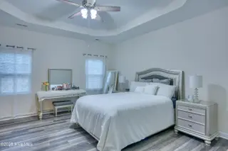 309 James Hedrick Court, Jacksonville, NC 28540 – photo 14: 309 Hedrick - Interior - Edited_12