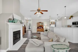 400 Azalea Drive, Hampstead, NC 28443 – photo 10: 400AzaleaDrive-17