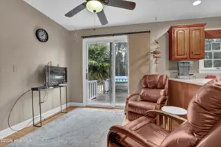420 Kings Landing Road, Hampstead, NC 28443 – photo 14: Breakfast Nook