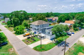 601 Spartanburg Avenue 1, Carolina Beach, NC 28428 – photo 2