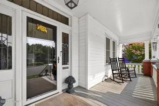 306 S James Street, Goldsboro, NC 27530 – photo 5: 9-web-or-mls-DSC05041