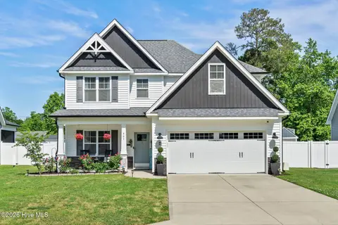 461 Jasmine Way, Burgaw