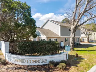 7301 Cassimir Place, Wilmington, NC 28412 – photo 8: 13-web-or-mls-DJI_20260306104915_0032_D