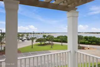 200 Olde Towne Yacht Club Drive Unit 7, Beaufort, NC 28516 – photo 20: 61-web-or-mls-IMG_3218