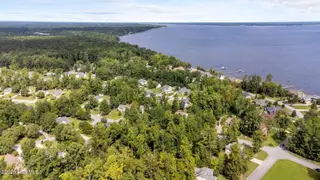 202 Neuse Harbour Boulevard, New Bern, NC 28560 – photo 8: 8-web-or-mls-DJI_0021