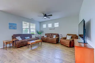 520 Slippery Rock Way, Calabash, NC 28467 — 3-bedroom home in The Farm, Calabash, NC, photo 9 of 33: Living Room