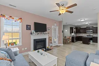 1431 Eastbourne Drive, Wilmington, NC 28411 – photo 11: 9-web-or-mls-BTS08419