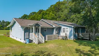 111 Graham Lane, Beaufort, NC 28516 – photo 4: Rear