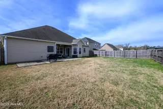 3408 Lefringhouse Lane, New Bern, NC 28562 — 3-bedroom home in Hardee Farms, New Bern, NC, photo 5 of 38: Great Fenced Backyard