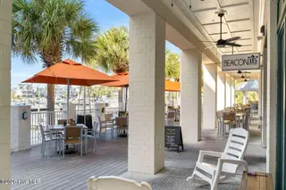 2555 St James Drive SE Unit 303, Southport, NC 28461 — 3-bedroom condo in St James, Southport, NC, photo 7 of 31: Wade.6
