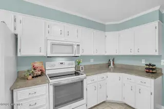 709 Sawgrass Road, Hampstead, NC 28443 – photo 10: 011_6g8a0996_580