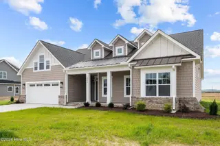 2750 Frances Court, Grimesland, NC 27837 – photo 2: 2-web-or-mls-COX_9455