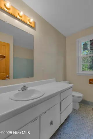 1409 Clifton Road, Jacksonville, NC 28540 – photo 17: IMG_1342