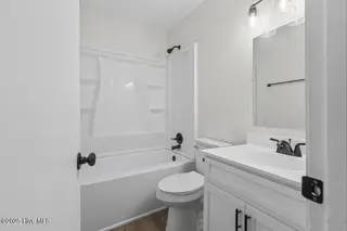 402 Shamrock Drive, Jacksonville, NC 28540 – photo 16: IMG_7519
