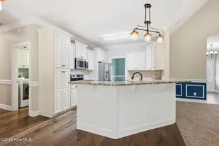 219 White Oak Bluff Road, Stella, NC 28582 – photo 16: Kitchen Bar