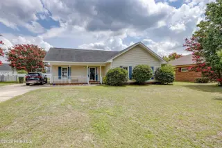 634 Bayberry Lane, Winterville, NC 28590 – photo 2: IMG_2559HDR