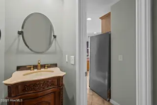 109 Greenville Avenue 1, Carolina Beach, NC 28428 – photo 19: 37-web-or-mls-DSC05053