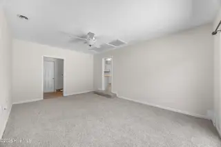 434 Kenwood Drive, Jacksonville, NC 28540 – photo 21: 25_family room