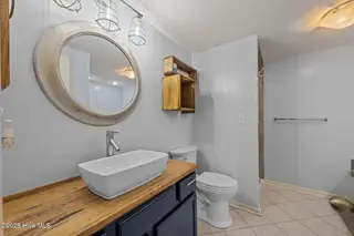 10022 Windward Drive, New Bern, NC 28560 – photo 24: 18-web-or-mls-DSC_8973