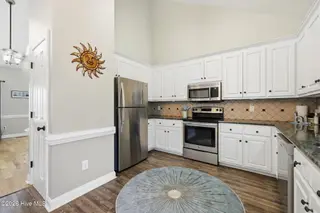 1204 Quarterpath Drive, Winterville, NC 28590 – photo 16: 26-web-or-mls-IMG_2820