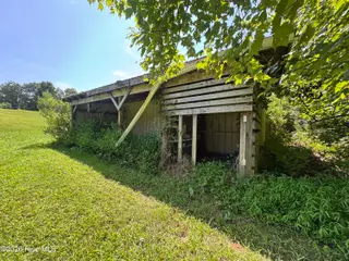 615 Summit Street, Carthage, NC 28327 – photo 13: old coop on back side