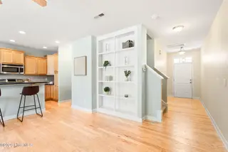 128 Wembley Drive, Clayton, NC 27527 – photo 10: builtins