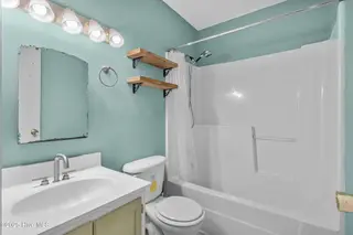 117 S 13th Street, Wilmington, NC 28401 – photo 15: 16_bathroom