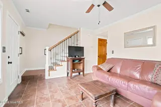 113 Bonner Avenue 105, Morehead City, NC 28557 – photo 10: 6-web-or-mls-chadwick-visuals-113-bonner