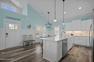 134 NE 5th Street, Oak Island, NC 28465 – photo 7