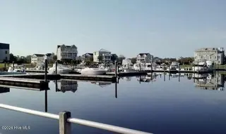 2555 St James Drive SE Unit 303, Southport, NC 28461 — 3-bedroom condo in St James, Southport, NC, photo 10 of 31: Wade.9