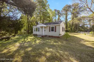 117 Beaufort Drive, Havelock, NC 28532 – photo 23: 23-web-or-mls-0C0A2854