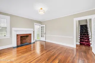207 N 13th Street, Wilmington, NC 28401 — 4-bedroom home, Wilmington, NC, photo 5 of 39