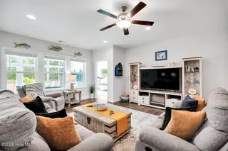1146 Spincast Road, Southport, NC 28461 — 3-bedroom home in Fisher Landing, Southport, NC, photo 7 of 51