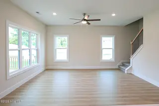 3300 Oaks Road, New Bern, NC 28560 – photo 17: Living Room