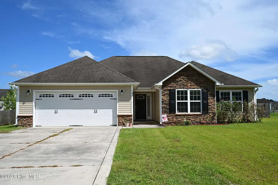 102 Prelude Drive, Richlands, NC 28574 – photo 1 of 41