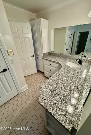 4040 Nc 903, Albertson, NC 28508 — 4-bedroom home, Albertson, NC, photo 18 of 41: Master Bath