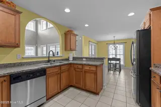 110 Lands End Drive, Elizabeth City, NC 27909 – photo 20: 25-web-or-mls-_Y9A4602