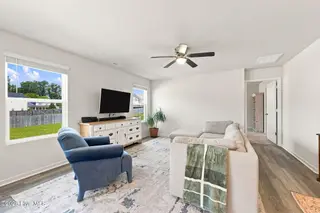 188 N Squires Run Lane, Richlands, NC 28574 – photo 12