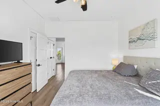 381 E Fourth Street, Ocean Isle Beach, NC 28469 – photo 17: 381 E Fourth Street