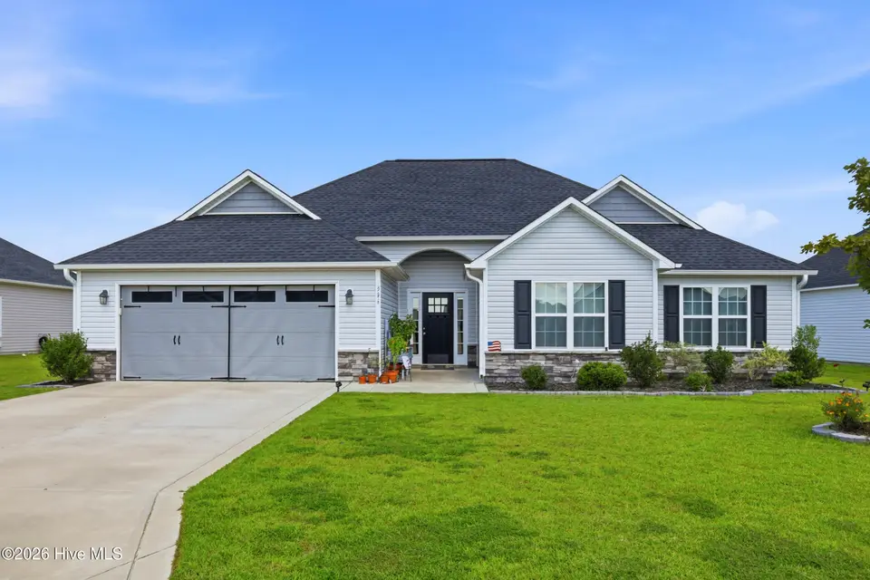 306 Wood House Drive, Jacksonville, NC 28546 – photo 1 of 56