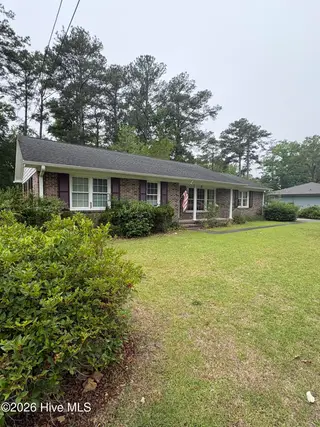 209 Oak Drive, Washington, NC 27889 – photo 4: IMG_6886