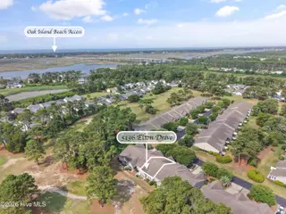 5136 Elton Drive SE, Southport, NC 28461 — 2-bedroom townhome in South Harbour Village, Southport, NC, photo 23 of 36