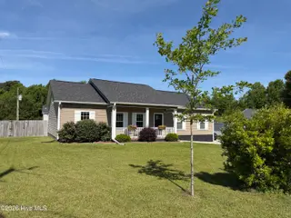 836 Queens Creek Road, Hubert, NC 28539 – photo 2: IMG_3419