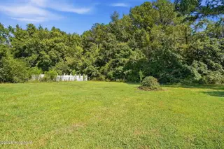 213 SE Railroad Street, Whitakers, NC 27891 — 3-bedroom manufactured home, Whitakers, NC, photo 21 of 26: IMG_8096