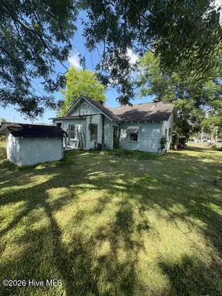 226 S Fifth Street, Aurora, NC 27806 – photo 7: IMG_7221