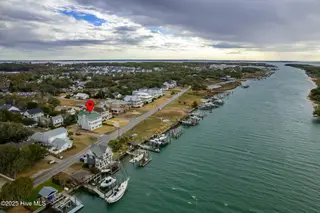 1707 Front Street, Beaufort, NC 28516 – photo 3: 1707 Front Street